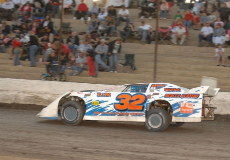 Chris Shannon is the defending Western Allstars champ. (photofinishphotos.com)