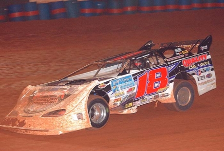 Brandon Kinzer heads for victory. (Brian McLeod)