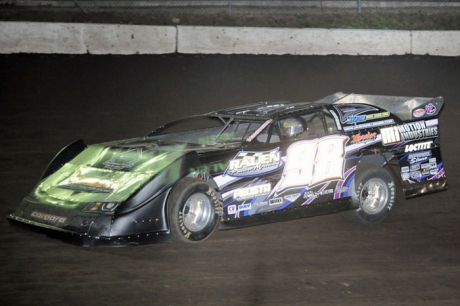 Jason Rauen motors to victory at Mississippi Thunder. (jdphotosports.photoreflect.com)
