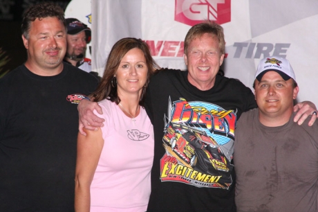 Pro Power's Schliepers join Arnie Ranta and Terry Casey. (Jeremey Rhoades)