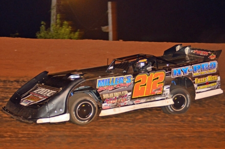 Josh Putnam heads for a $4,000 victory at Thunderhill. (photobyconnie.com)