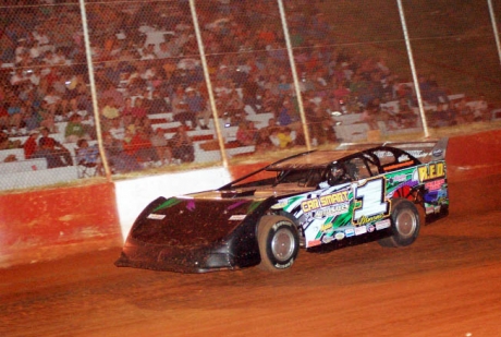 Todd Morrow earned $1,500. (mikessportsimages.com)