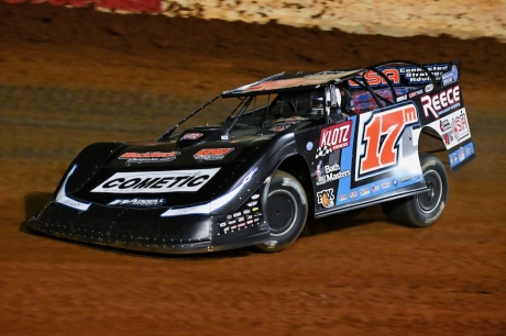Dale McDowell heads for a heat race victory at Talladega. (Zackary Washington/Simple Moments Photography)