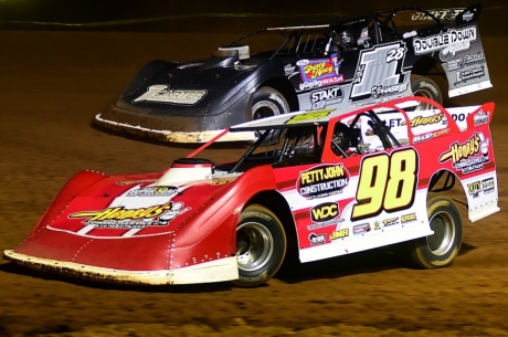 Justin Wells races around Springfield (Mo.) Raceway. (photosbyboyd.smugmug.com)