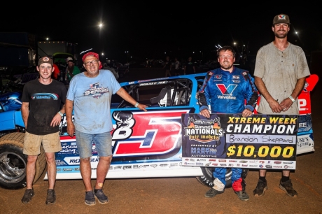 Brandon Sheppard's team. (Tyler Carr)