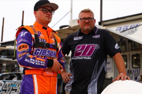 Tristan Chamberlain and his father Duane. (joshjamesartwork.com)