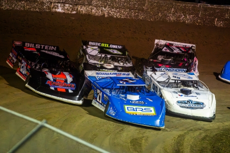 Heat race action on Saturday at Ocala. (Heath Lawson)