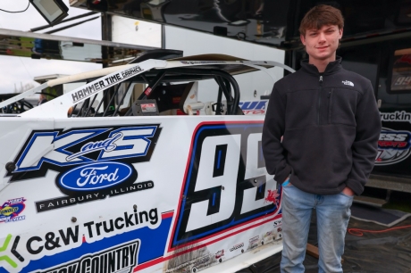 Caden McWhorter in the Farmer City pits. (joshjamesartwork.com)