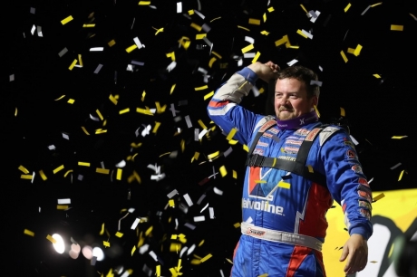 Brandon Sheppard celebrates at Farmer City. (brendonbauman.com)