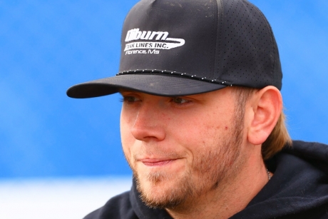 Tyler Erb at Farmer City. (joshjamesartwork.com)