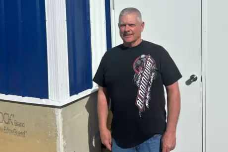 Hall of Famer supporter Jeff Alsip. (Bryan Ault photo)