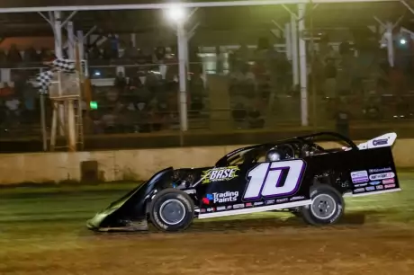 Joseph Joiner takes the checkers. (schaefer11.smugmug.com)