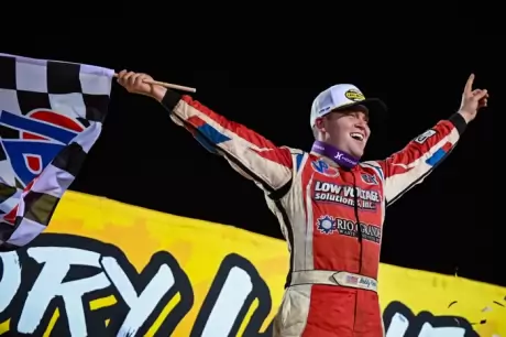 Bobby Pierce celebrates at Sharon Speedway. (Emily Schwanke)