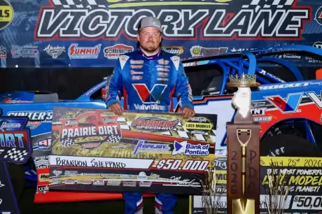 Brandon Sheppard in Fairbury's victory lane. (joshjamesartwork.com)