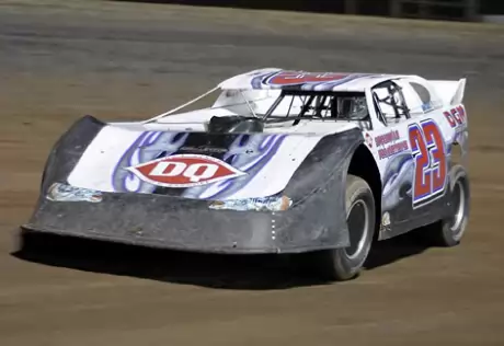 Brad Williams races to victory at Canyon. (TME Photography)