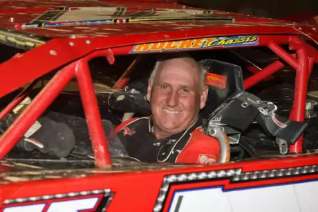 Delmas Conley picked up the May 21 victory at K-C Raceway. (rasmithphoto.com)